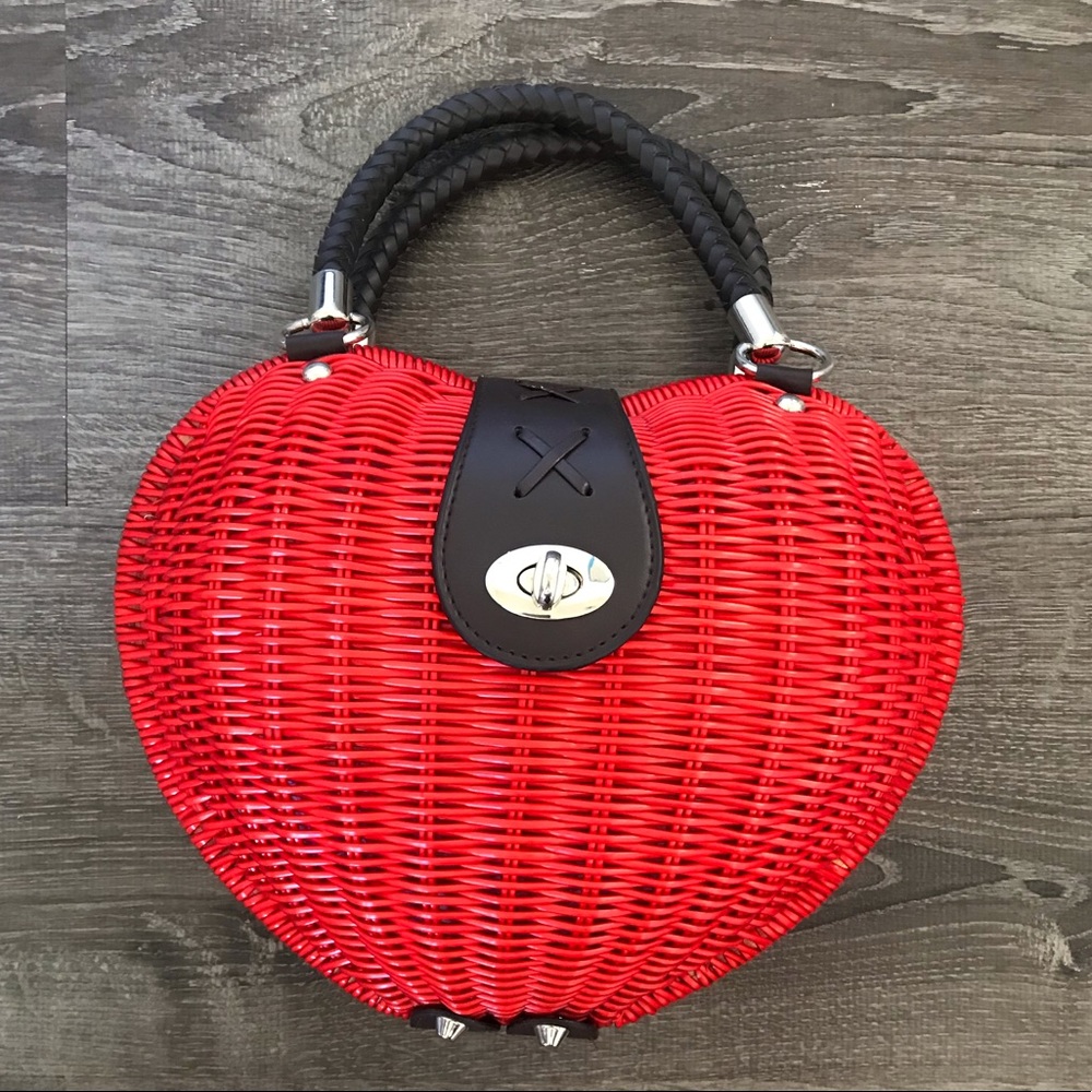 Liz Lisa Heart Wicker Purse